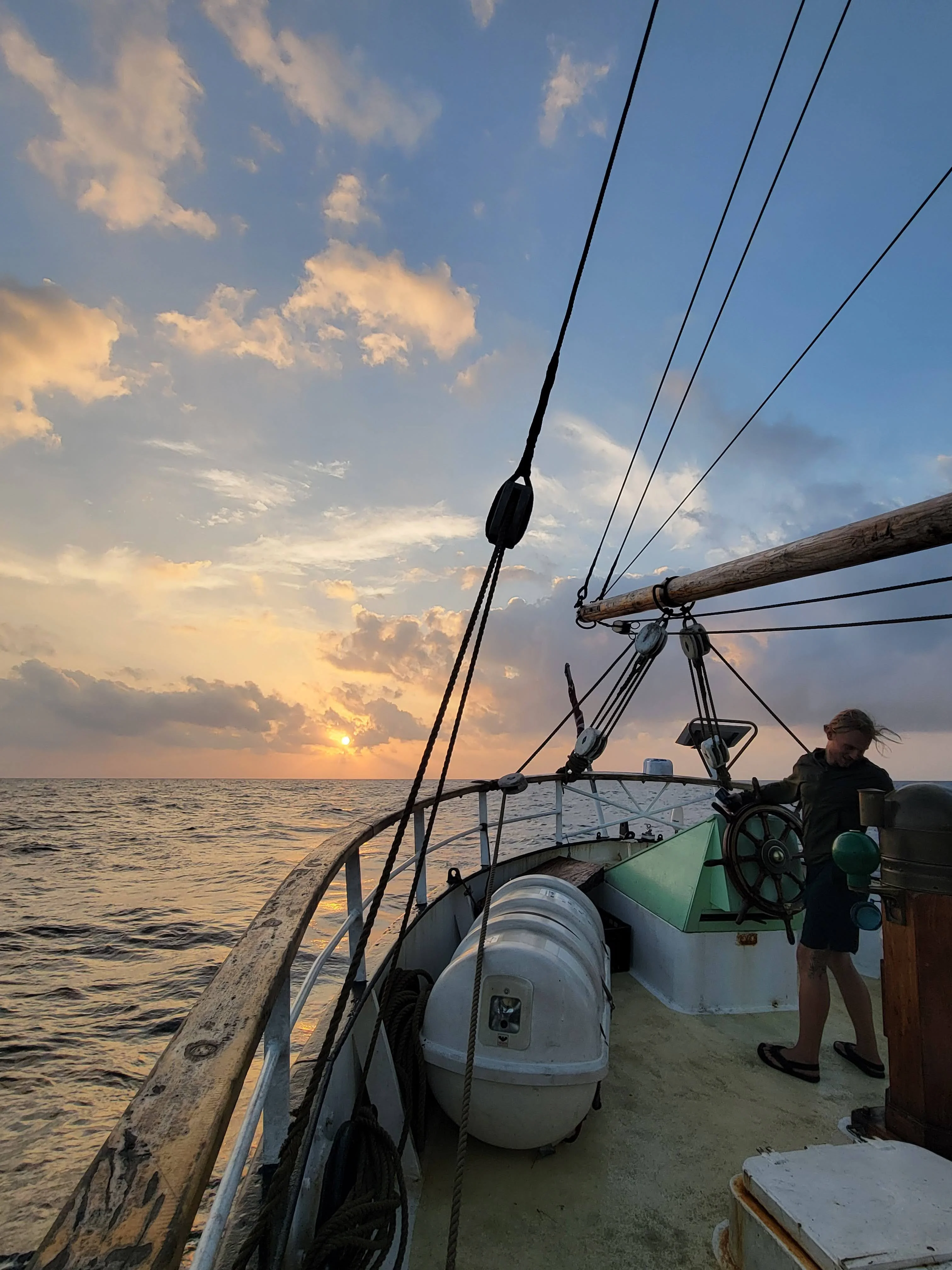 Open ocean horizon from the deck of NEPTUN