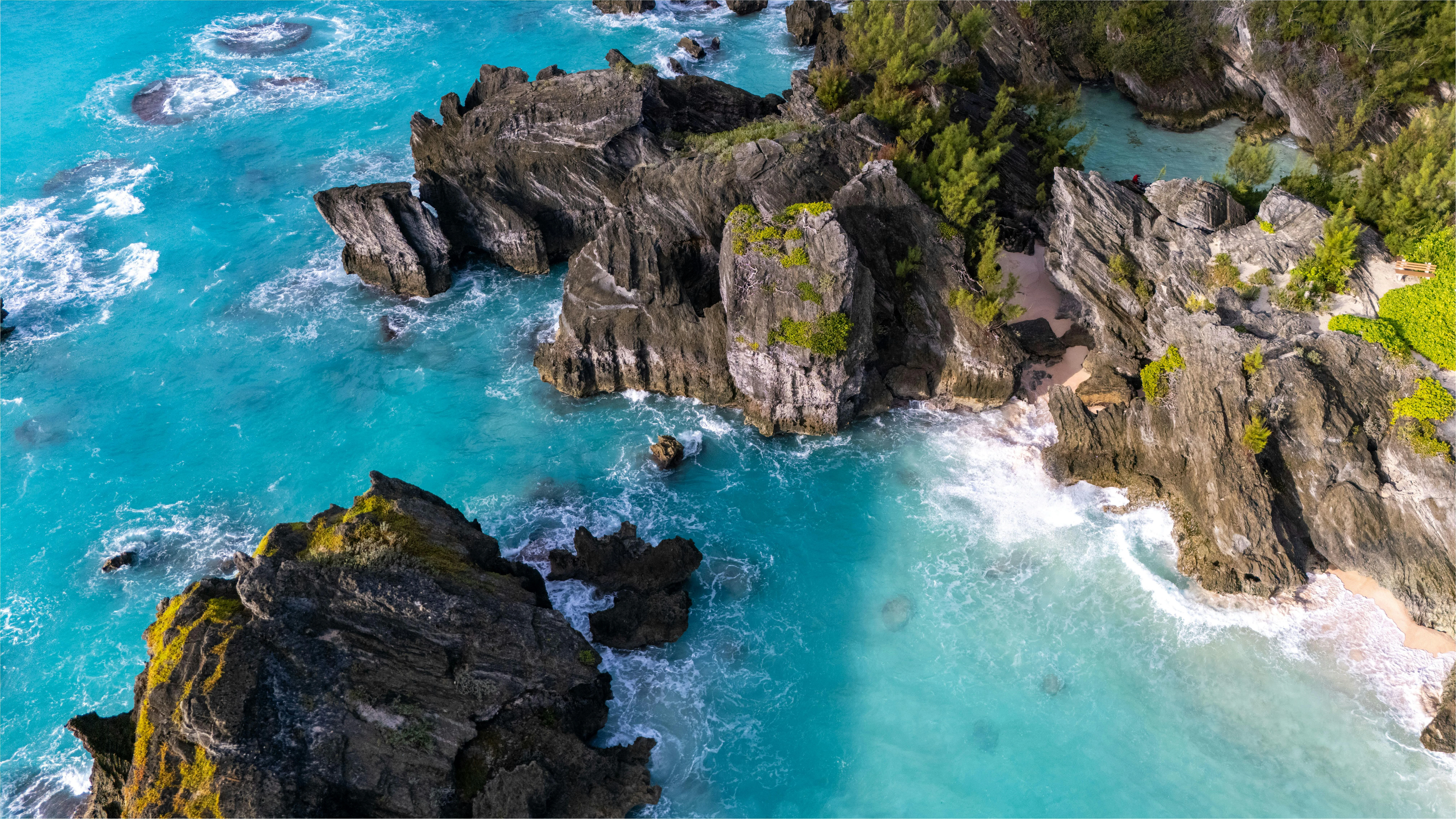 Bermuda's turquoise shallows from above, the colour of the first landfall east of the Caribbean.